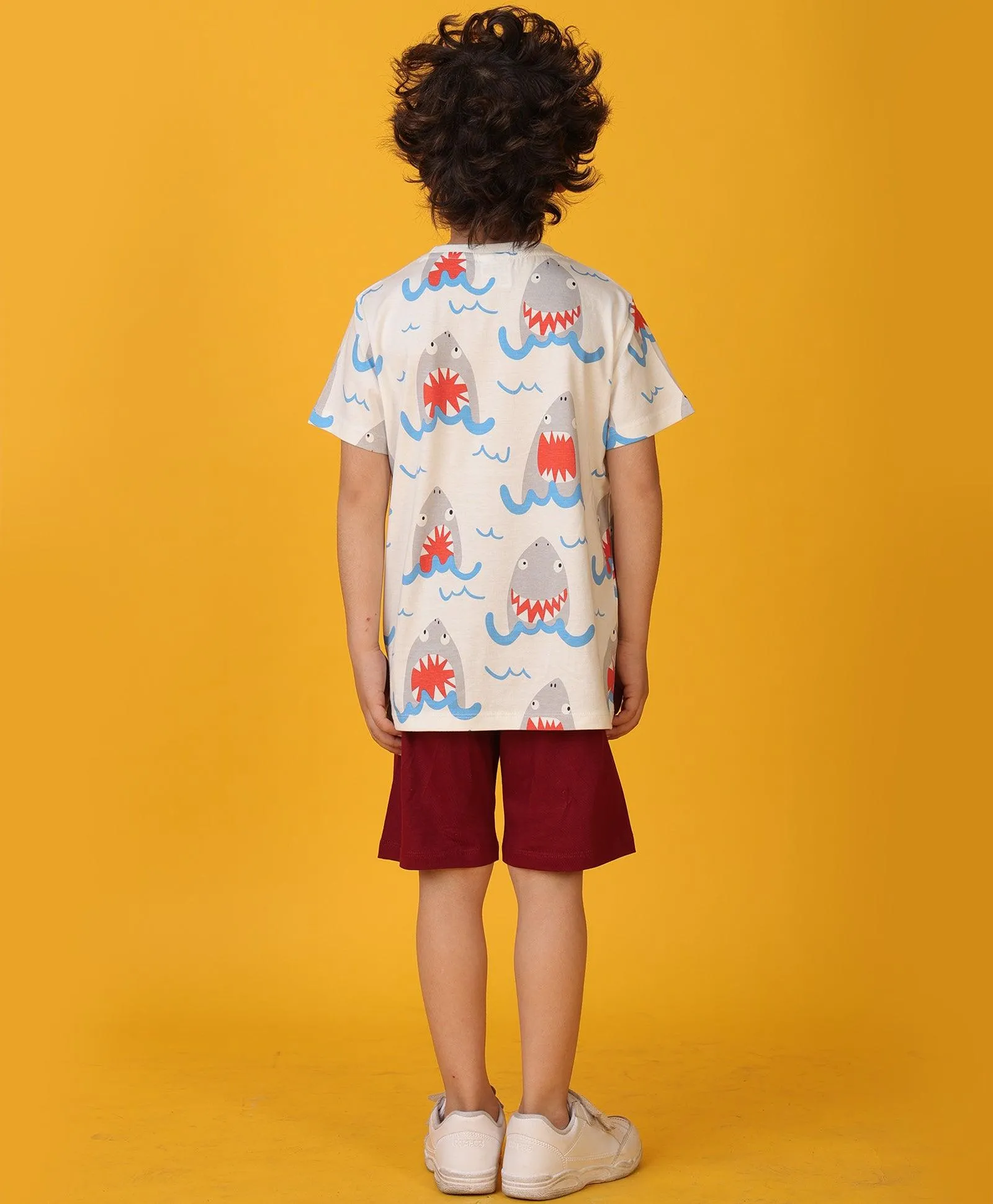 SHARK RED BOYS SHORTS SET - WHITE/RED