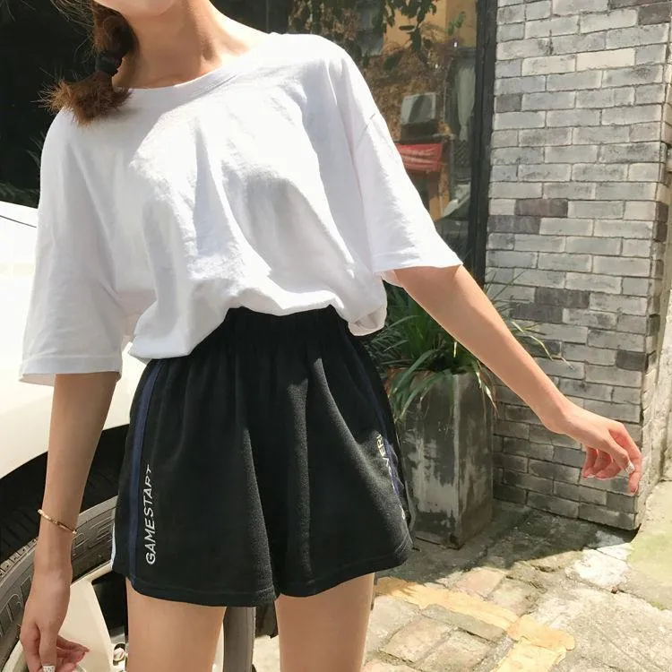 Side Stripe Letters Loose Shorts