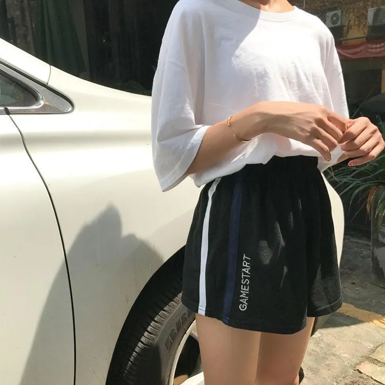 Side Stripe Letters Loose Shorts