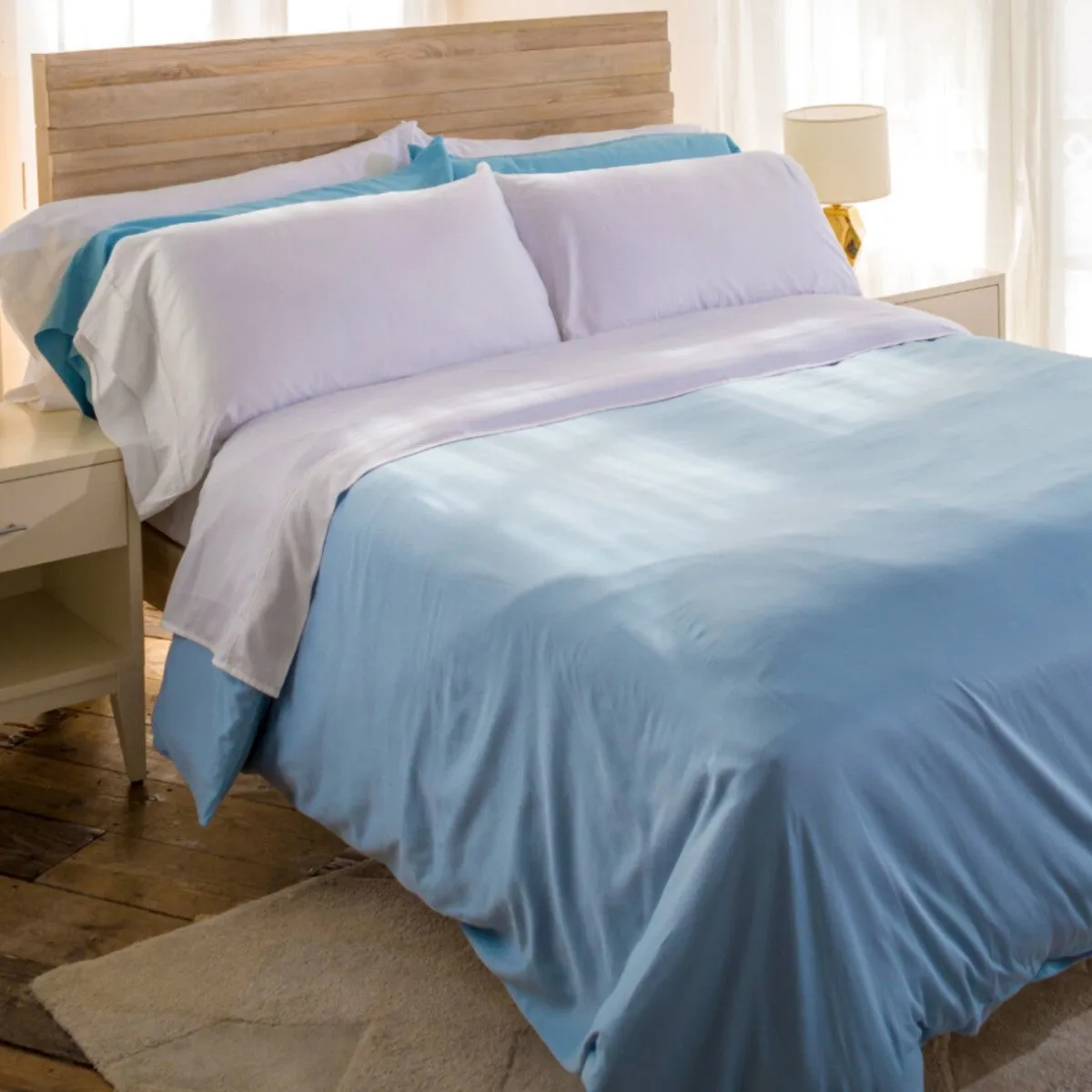 Siesta Sateen Bed Sheets Set