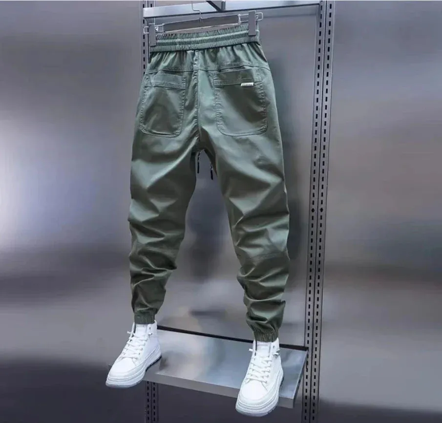Sporty Pants with Details