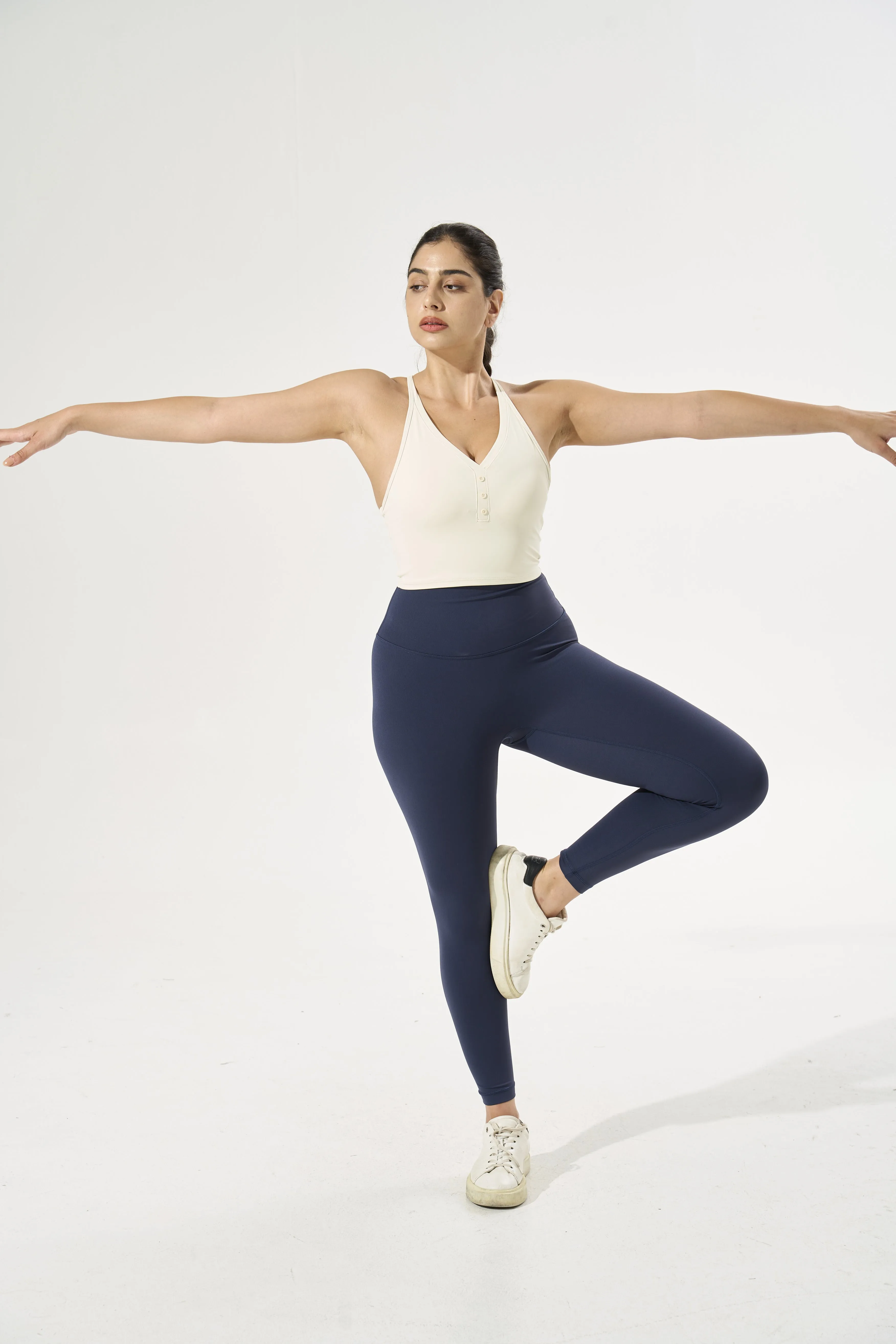 Tangs Display - Cooling, Breathable & Buttery Soft Smooth Camel-Toe Proof Leggings