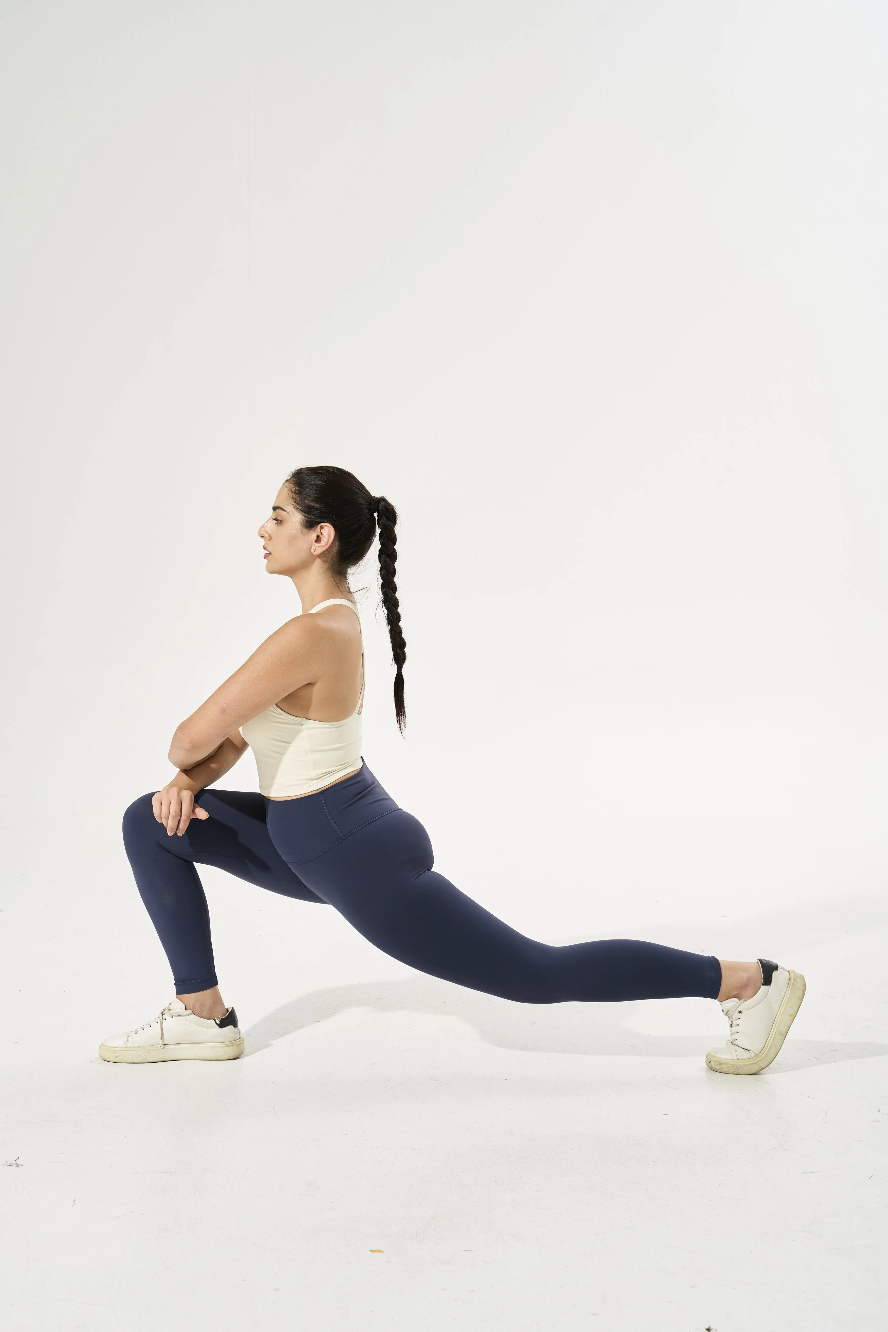 Tangs Display - Cooling, Breathable & Buttery Soft Smooth Camel-Toe Proof Leggings