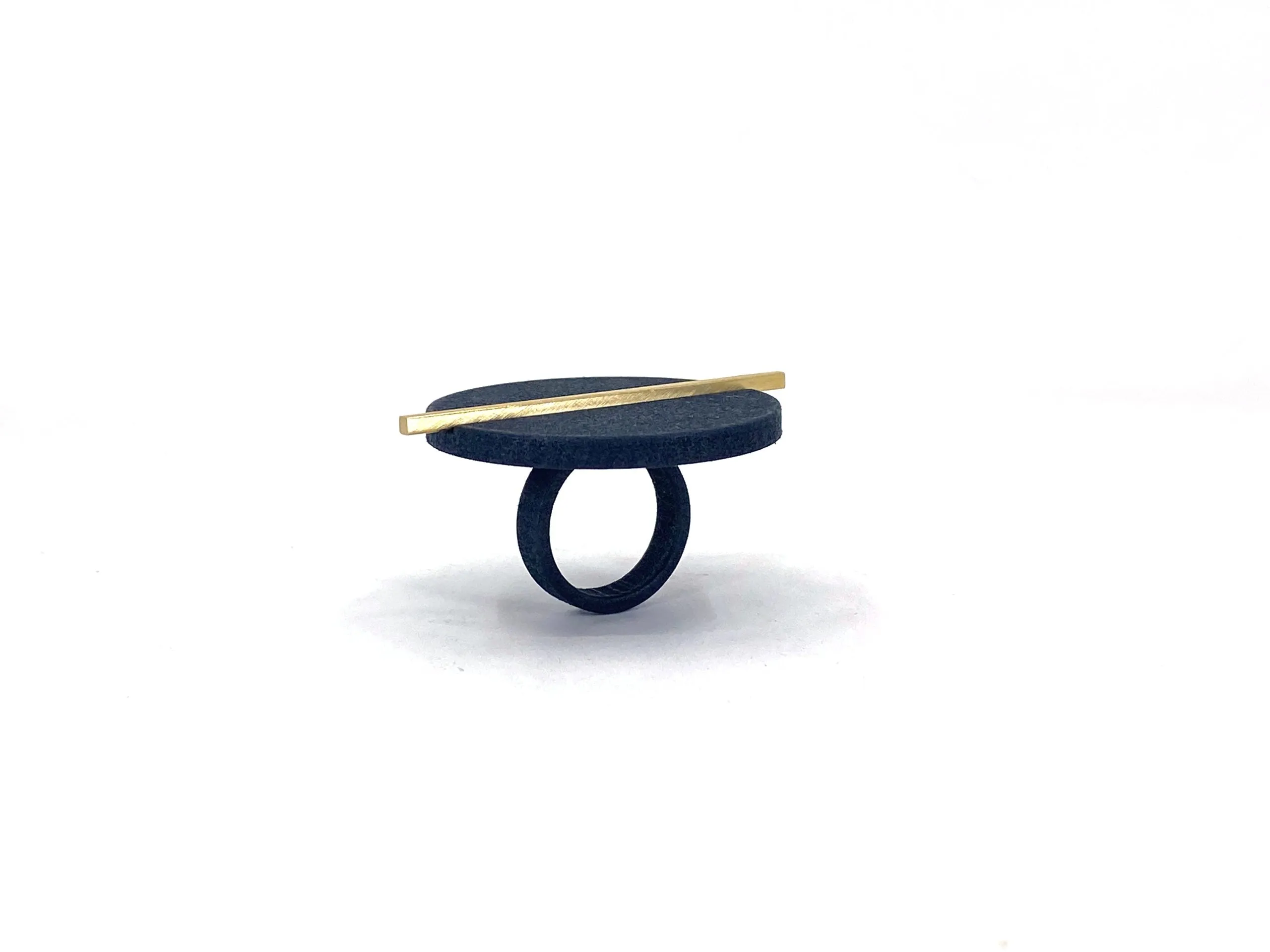 Vibe Disc & Bar Ring