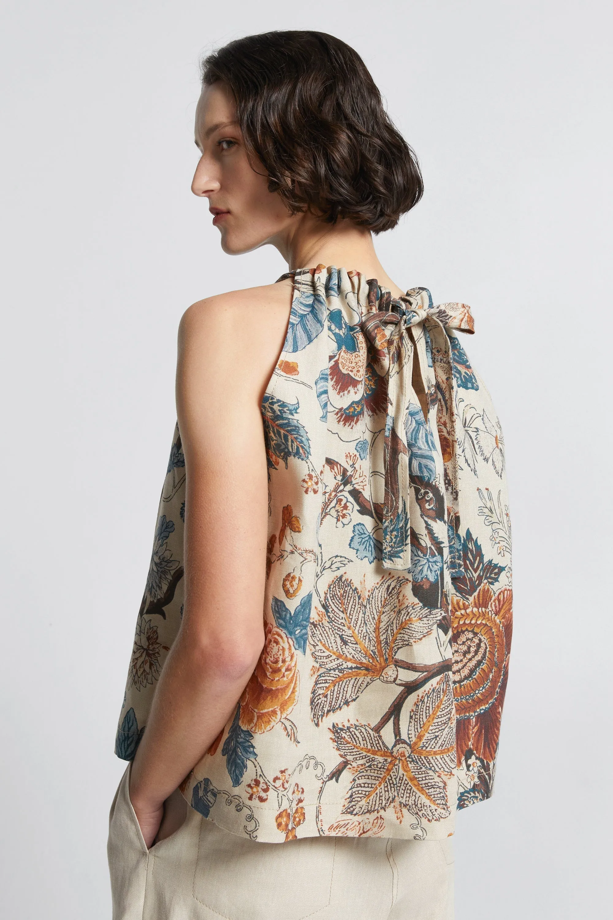 Wardian Bow Back Top Sand Multi