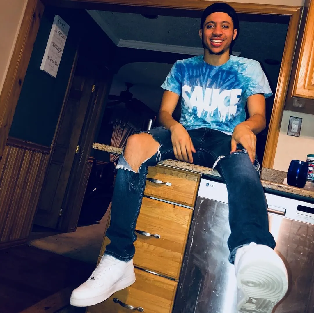 White Sauce | Blue Tides Tee