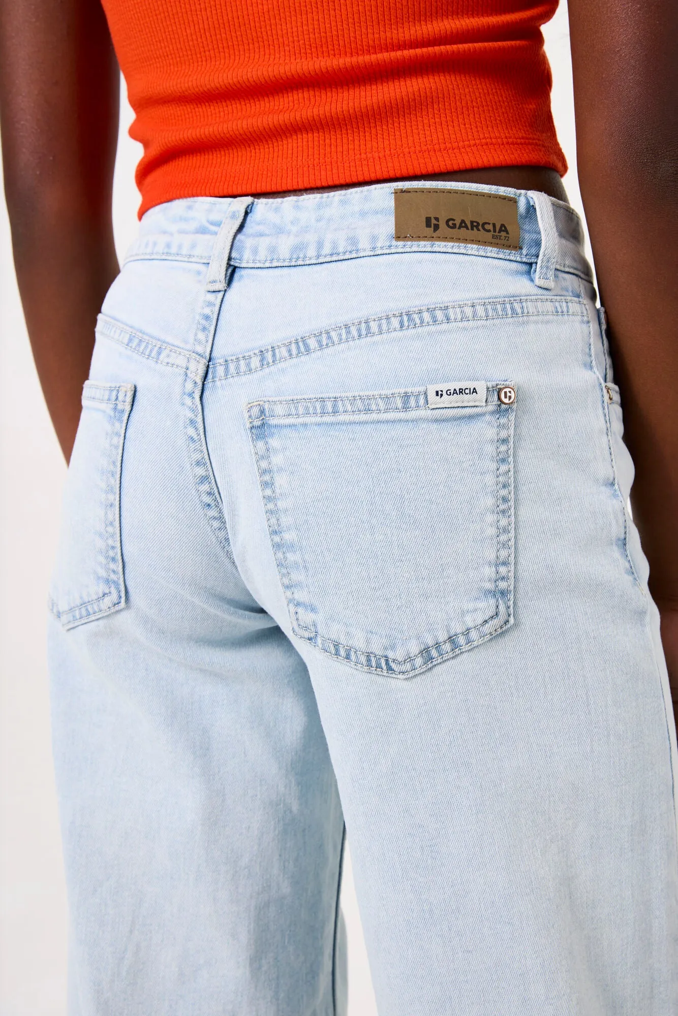 Wide Leg Jeans | Bleached