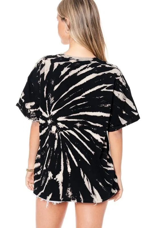 WILD AND FREE TIE DYE GRAPHIC TEE