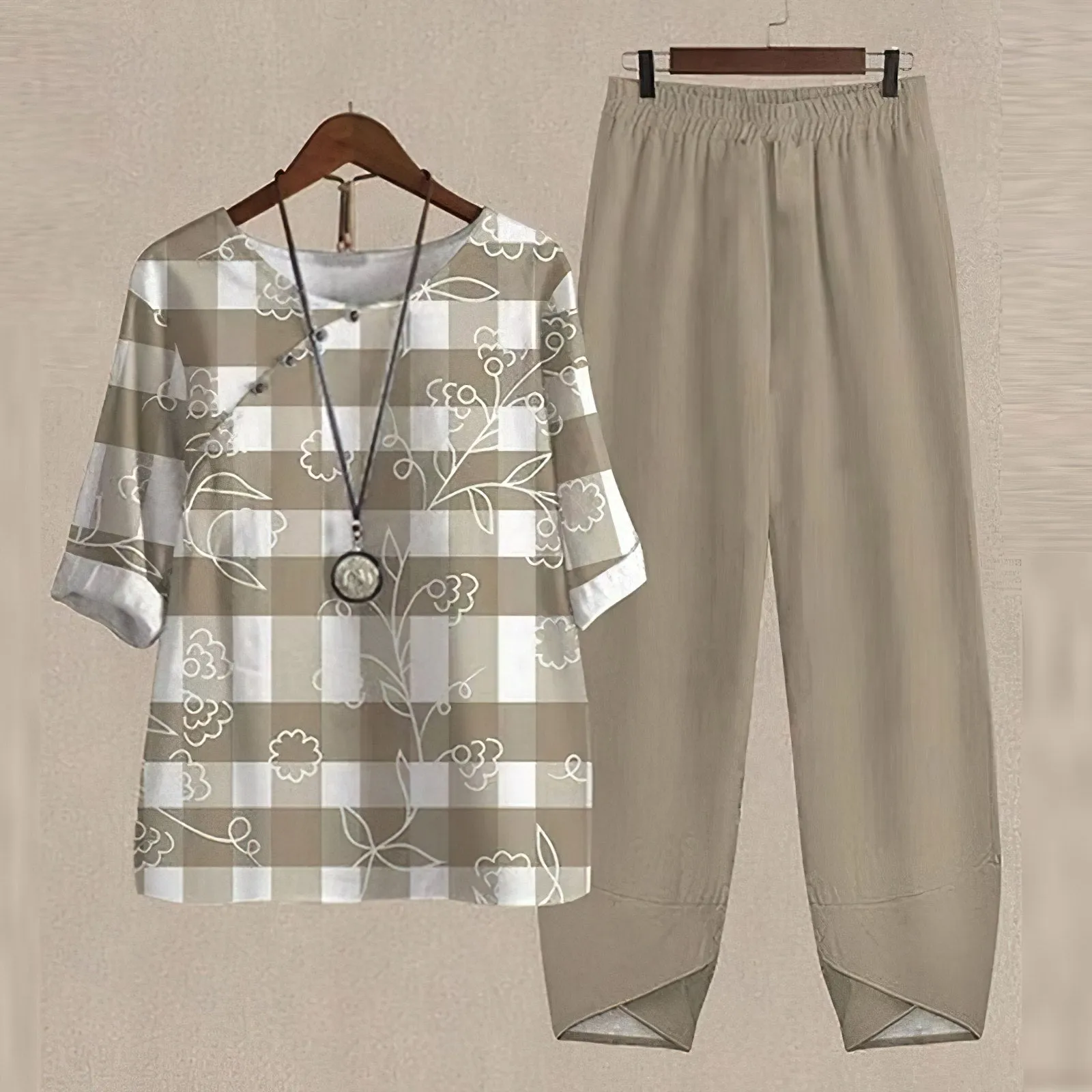 Xiara - Fresh Airy Chic Woman's Summer Set