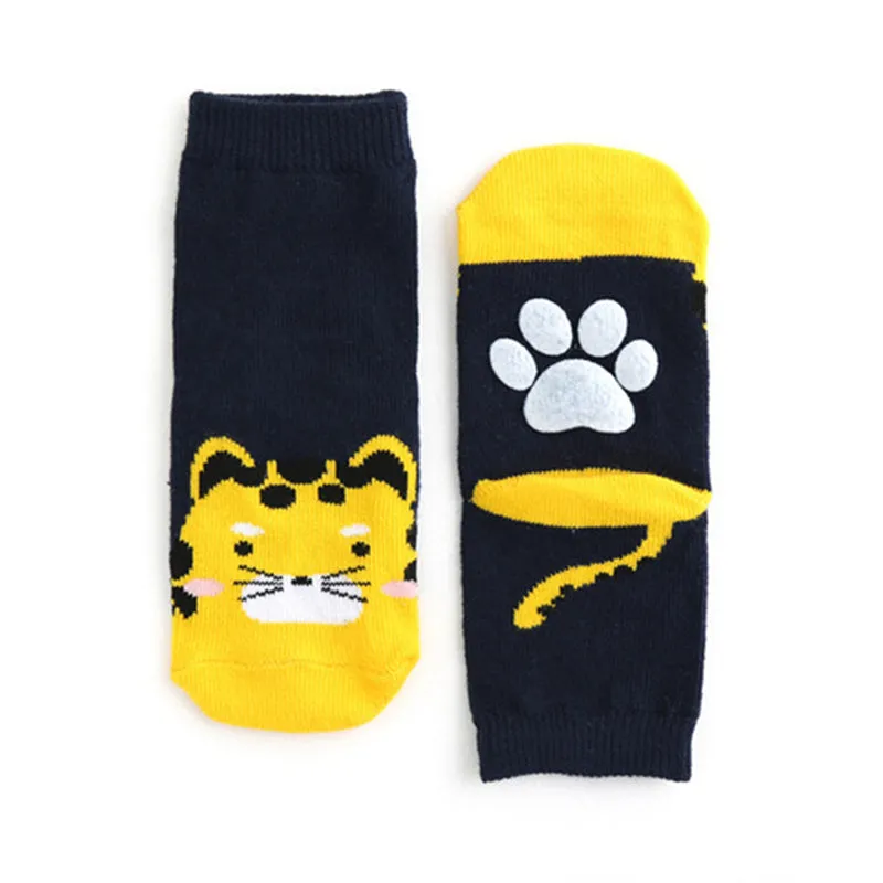 Zoo Cheetah Non-Slip Socks V1289